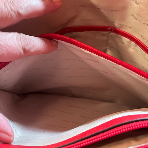 Michael Kors Mercer Chain Bright Red Tote Leather - Picture 13 of 16